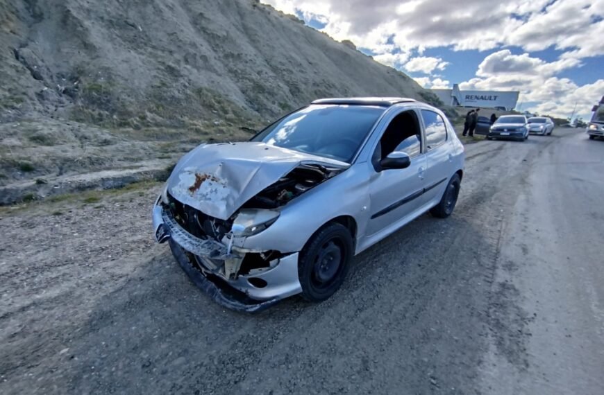 Colisión en la Ruta 3 terminó contra el guardarraíl y no hubo lesionados