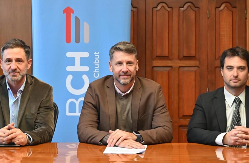 Un año de gracia, tasa del 25% y hasta 72 cuotas para refinanciar deudas de tarjetas de crédito con el Banco del Chubut
