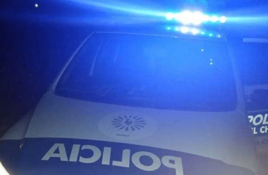 Fue detenida tras presentarse en una comisaría y descubrirse que tenía un pedido de captura