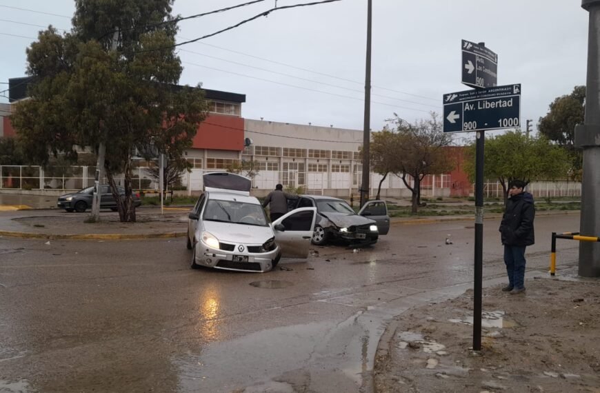 Accidente de tránsito en Constituyentes y Libertador: no hubo heridos de gravedad