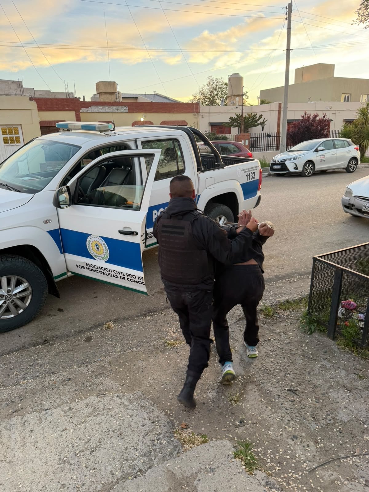 Atraparon a un hombre en el patio de una vivienda cuando intentaba robar una hidrolavadora