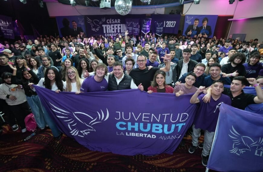 La Juventud de la Libertad Avanza en Chubut celebró un multitudinario congreso