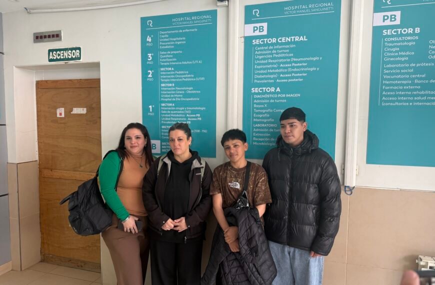 Familias de niños con diabetes reclaman por la falta de insumos en el Hospital Regional