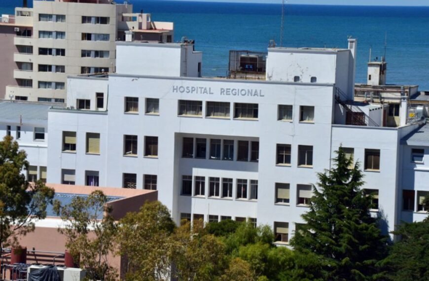 Murió un hombre de 70 años tras caer desde dos metros en su vivienda