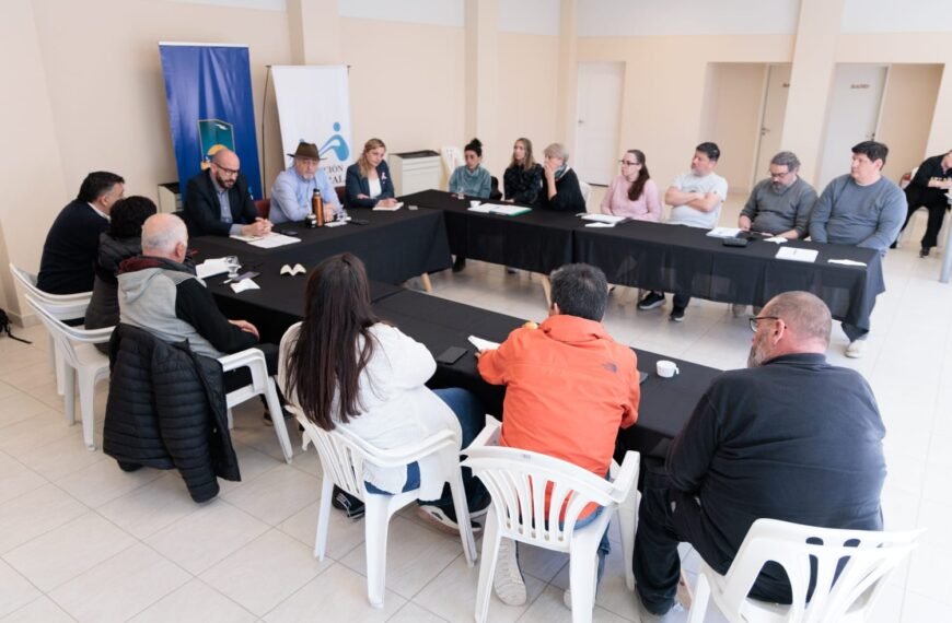 Othar se reunió con vecinalistas de zona norte para abordar limpieza, subsidios y obras de infraestructura