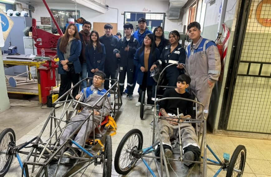 Futuro e innovación: alumnos de la Escuela 749 representarán a Chubut en una competencia nacional de vehículos