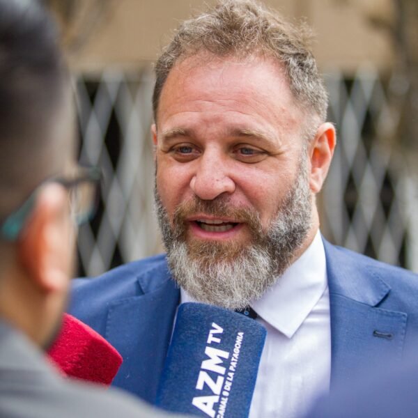 José Glinski cargó contra el gobernador Torres: «Su gobierno es una tragedia para Chubut»