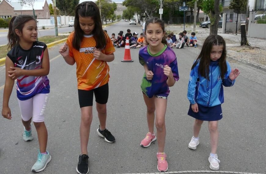 El atletismo infantil festeja los 30 años del&hellip;