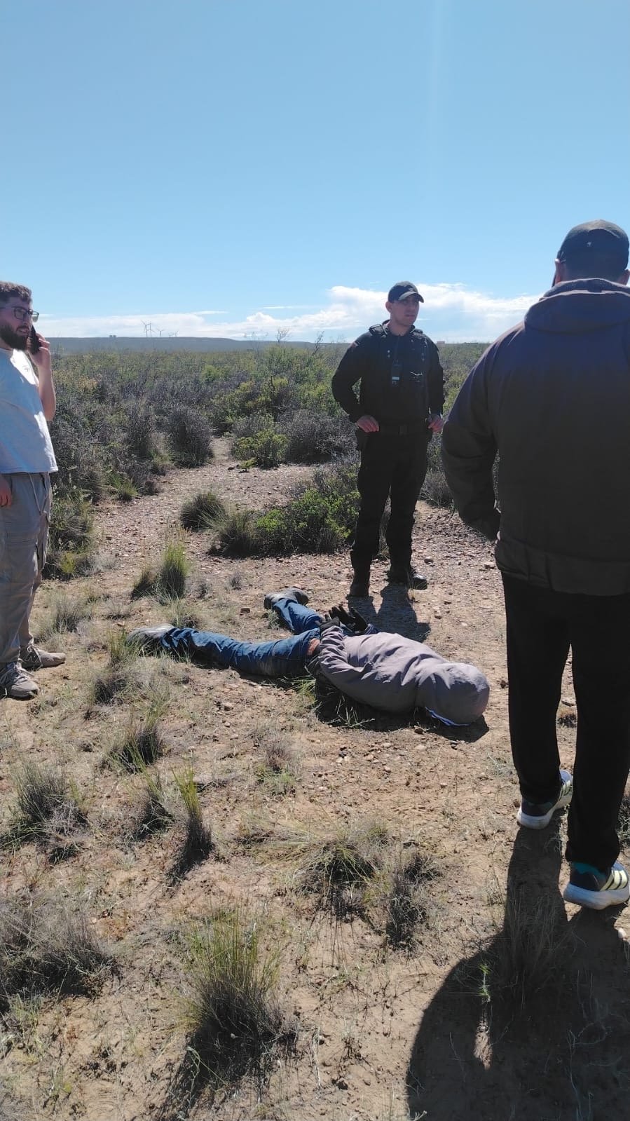 La Policía del Chubut recuperó una camioneta robada y detuvo a un sospechoso tras una persecución