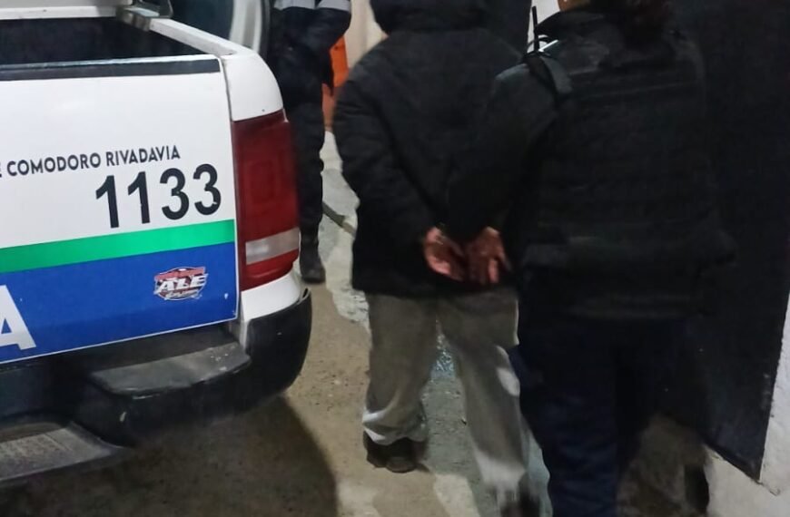 Una mujer perdió un diente tras ser agredida de un cabezazo en una cervecería